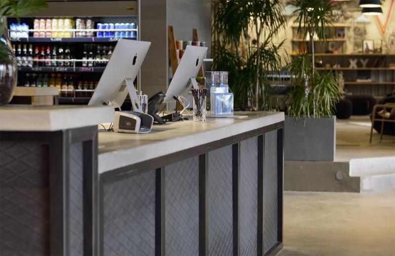 Ac Hotel By Marriott Berlin Humboldthain Park Exterior photo